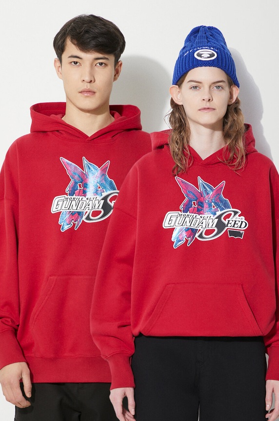 Pamučna dukserica Levi's Levi's® x Gundam SEED print crvena A7415.0000