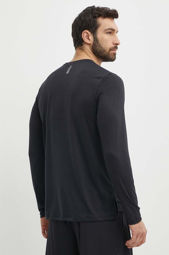 Odzież Under Armour longsleeve do biegania Streaker 1382584 czarny