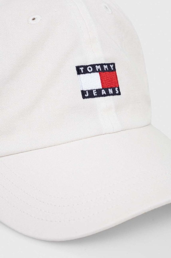 Βαμβακερό καπέλο του μπέιζμπολ Tommy Jeans AW0AW15848 λευκό AW24