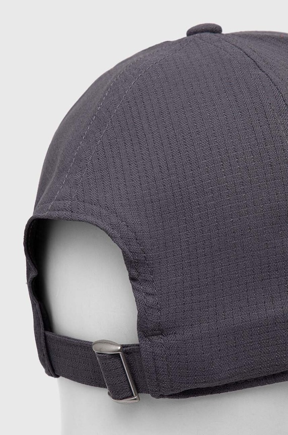 Akcesoria Under Armour czapka z daszkiem męska 1383440 szary