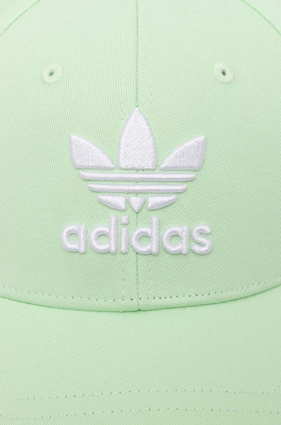 Bavlnená šiltovka adidas Originals IW1786 zelená SS24