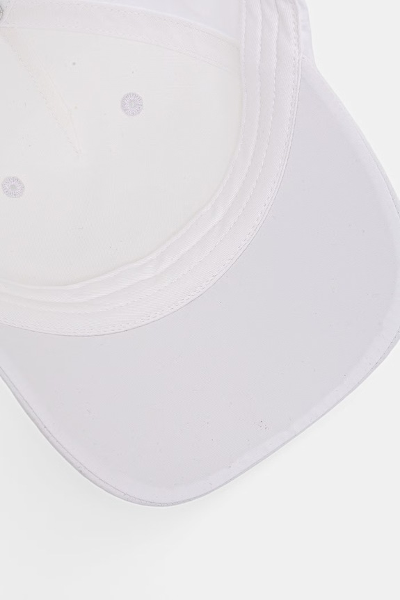 Helly Hansen czapka z daszkiem biały 67517
