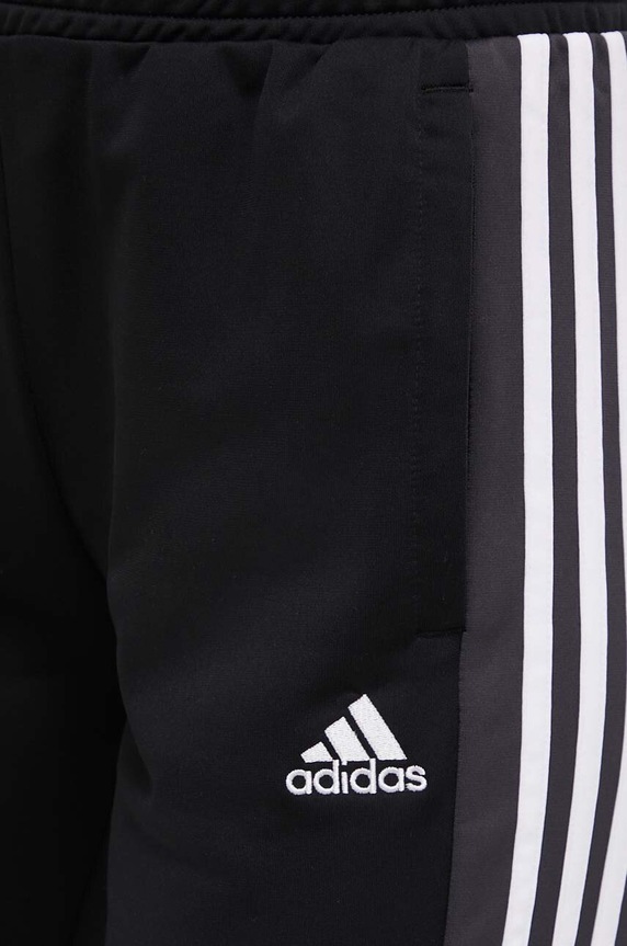 adidas dres IN1838