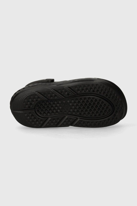 Pantofle Crocs Off Grid Clog 209501.001 černá