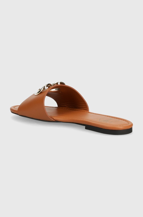 Obuwie Love Moschino klapki skórzane JA28431G0IIA0208 brązowy