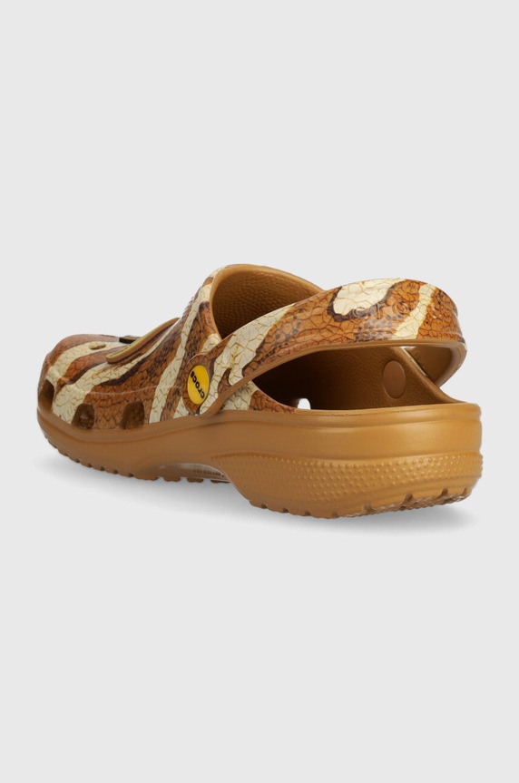 Dječje natikače Crocs JURASSIC WORLD CLASSIC CLOG smeđa 208808.CROCS.JURASSIC.W