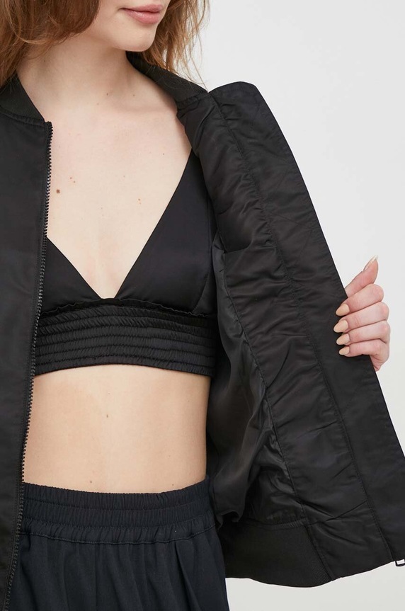 Μπουφάν bomber Calvin Klein Jeans J20J223034