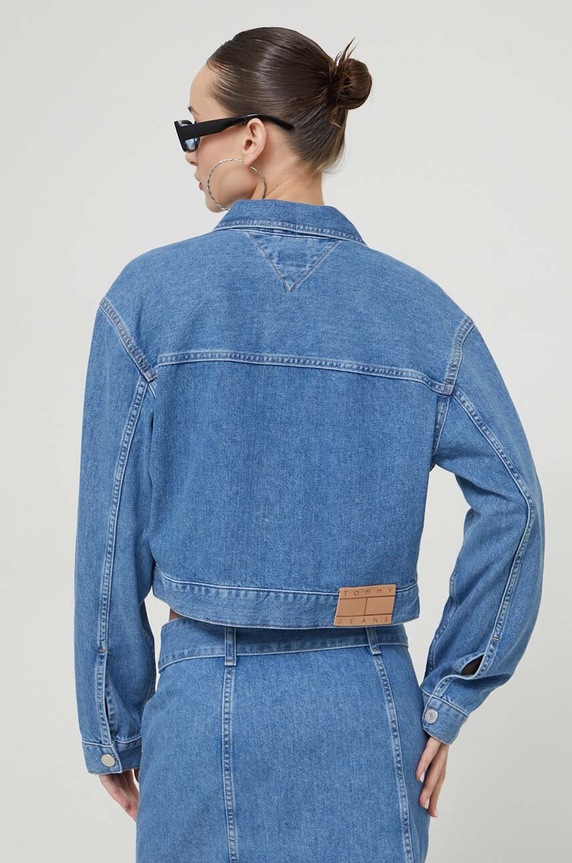 Odzież Tommy Jeans kurtka jeansowa DW0DW17656 niebieski