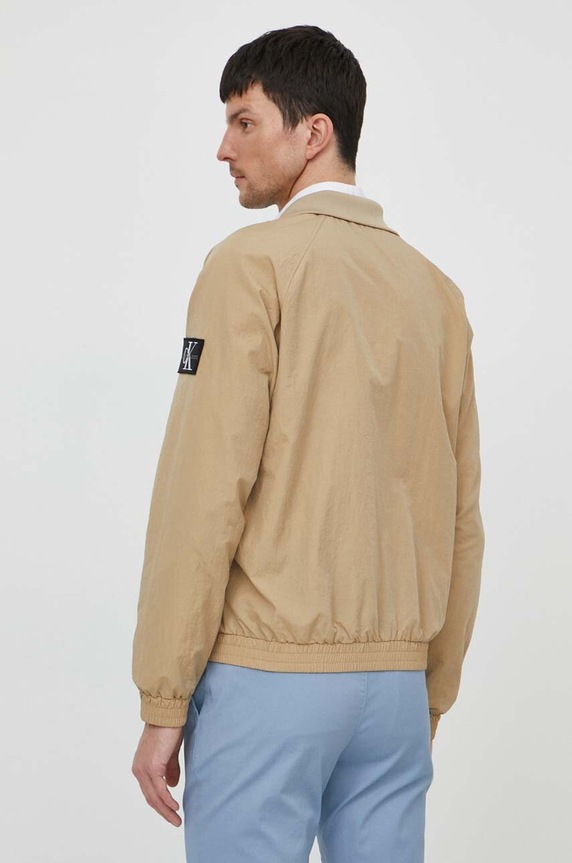 Ruházat Calvin Klein Jeans rövid kabát J30J325102 bézs