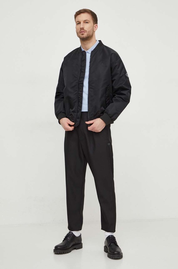 Μπουφάν bomber Calvin Klein Jeans J30J325110 μαύρο SS24