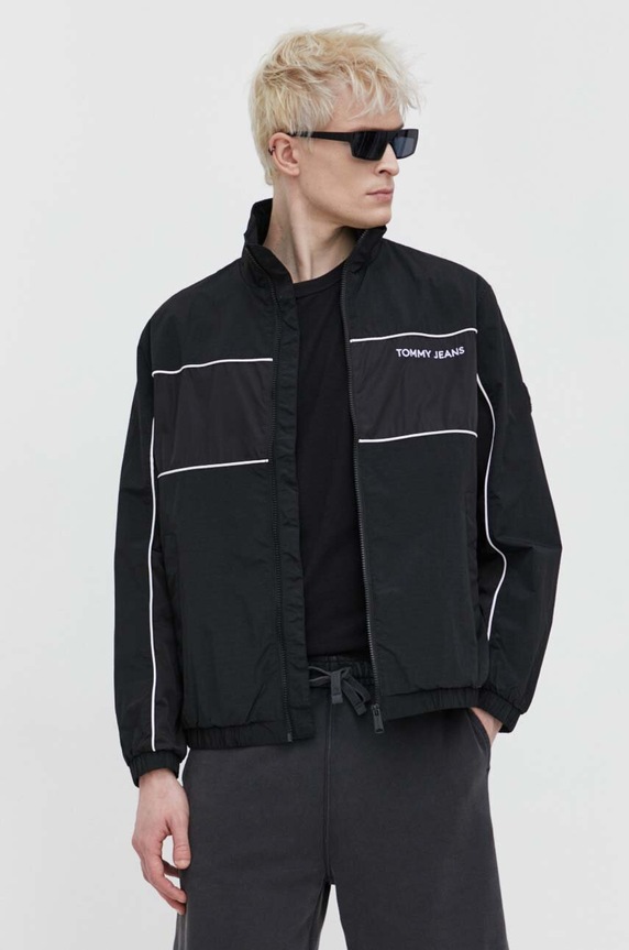 Tommy Jeans rövid kabát nem szigetelt fekete DM0DM18694
