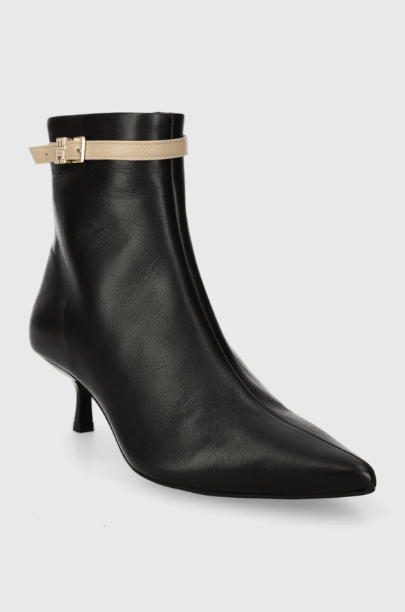 Kožne gležnjače Tommy Hilfiger LEATHER POINTED BOOT FW0FW07680 crna SS24
