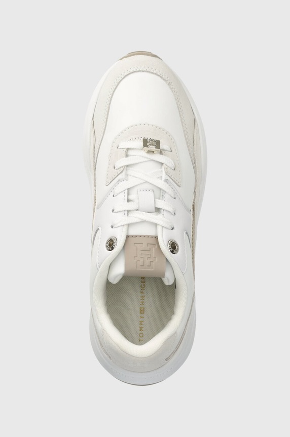 Tenisky Tommy Hilfiger CHUNKY FEMININE RUNNER HARDWARE bílá FW0FW07703