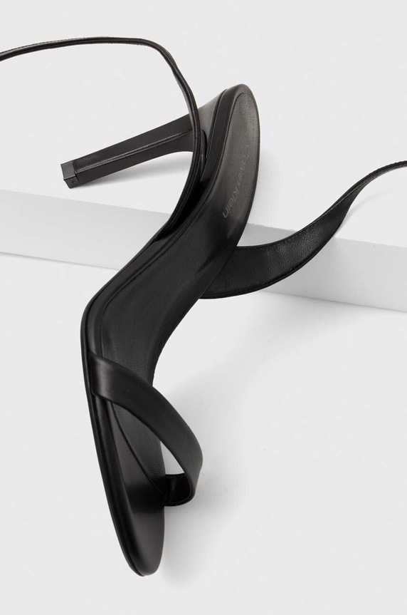 Δερμάτινα πέδιλα Calvin Klein HEEL SANDAL 90 LTH HW0HW01945 μαύρο SS24