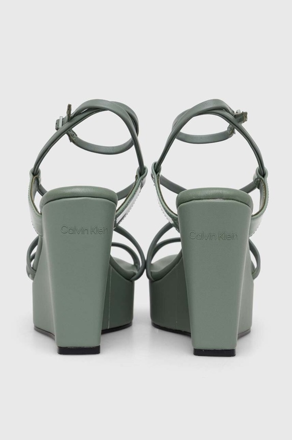 Calvin Klein sandały skórzane WEDGE zielony HW0HW01952