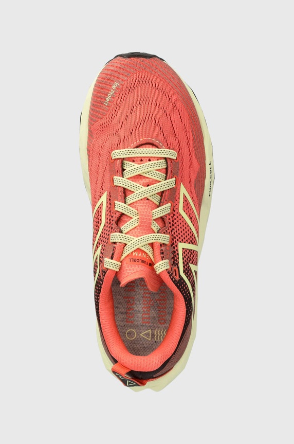 Обувки за бягане New Balance FuelCell Venym WTVNYMP оранжев WTVNYMP