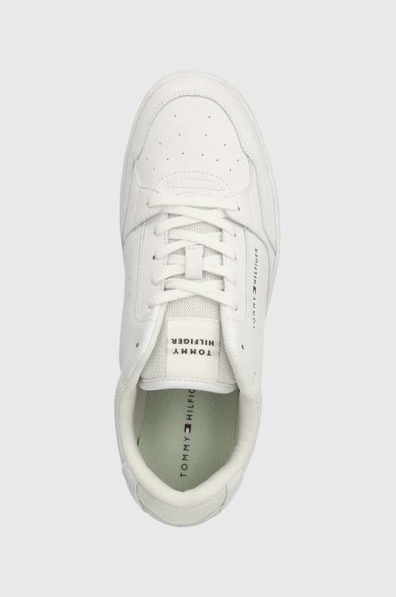 Tenisky Tommy Hilfiger TH BASKET CORE LEATHER ESS bílá FM0FM05040