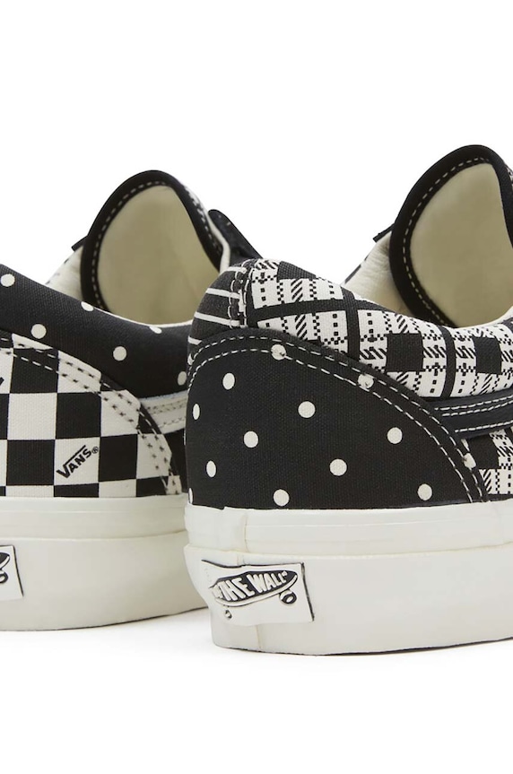 Tenisky Vans Premium Standards Old Skool 36 černá VN000CNGBLK1