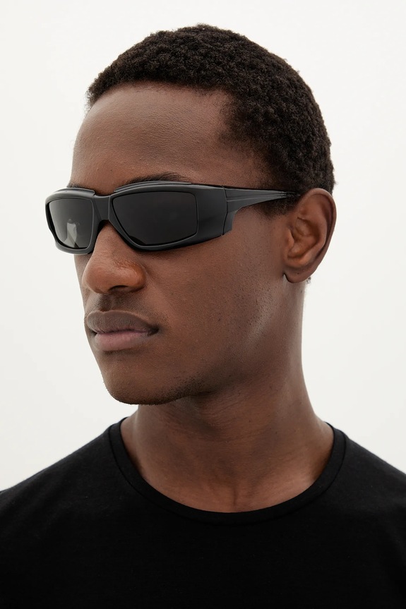 Солнцезащитные очки Rick Owens Occhiali Da Sole Sunglasses Rick RG0000005.GBLKB.0909 чёрный AA00