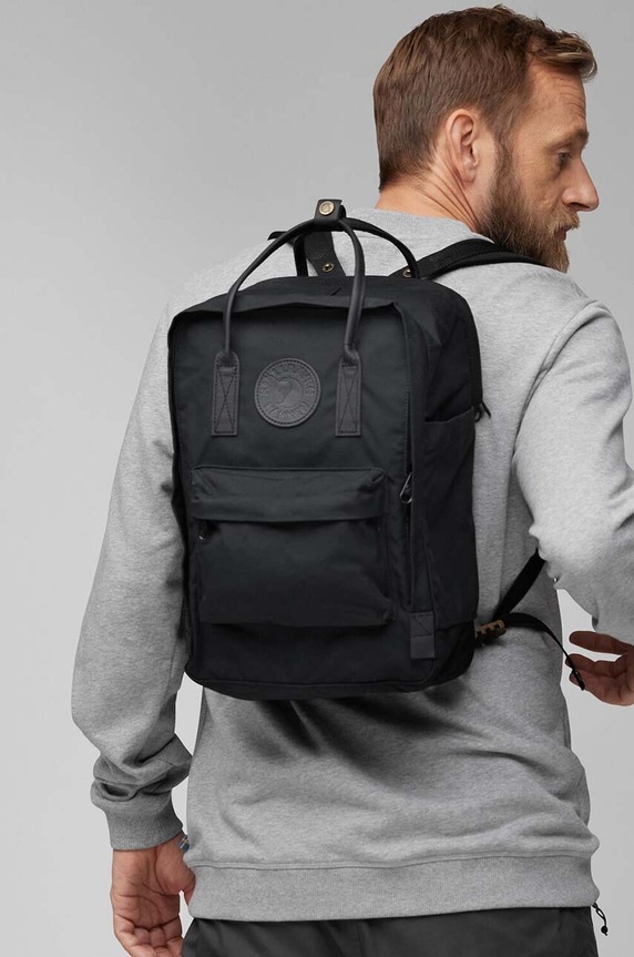Σακίδιο πλάτης Fjallraven Kanken No.2 Black Laptop 15'' F23804.550