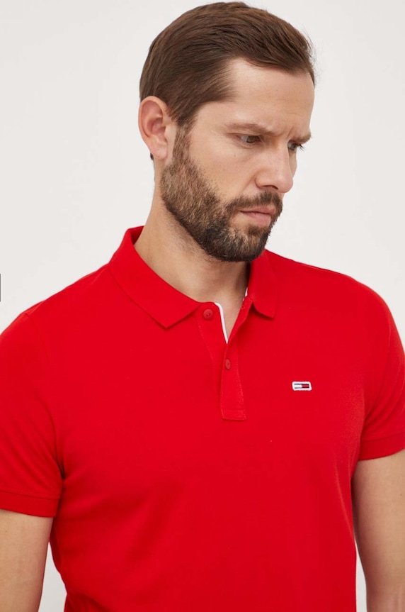 Bavlnené polo tričko Tommy Jeans DM0DM18312 červená SS25