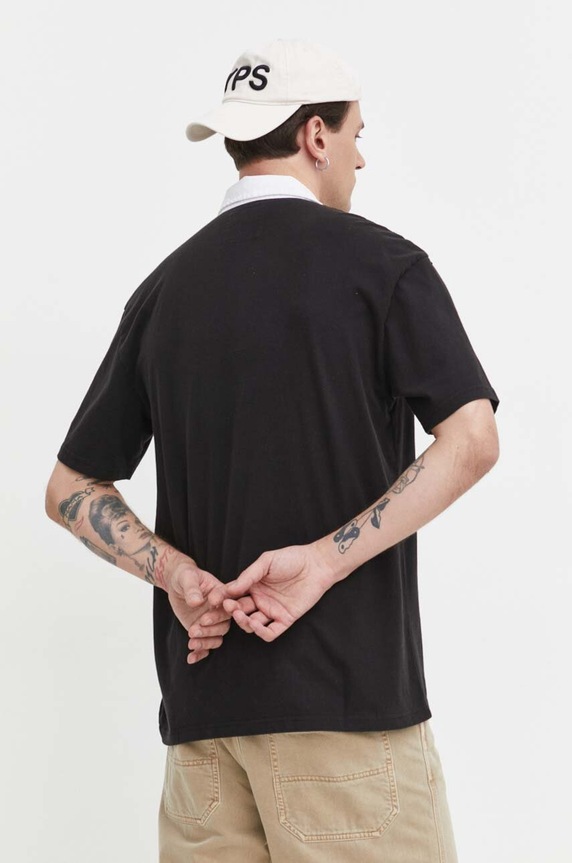 Odzież Hollister Co. polo bawełniane KI324.4059.901 czarny