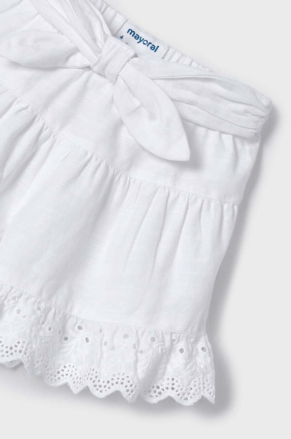 Детские хлопковые шорты Mayoral белый 3910.6H.Mini.PPYH