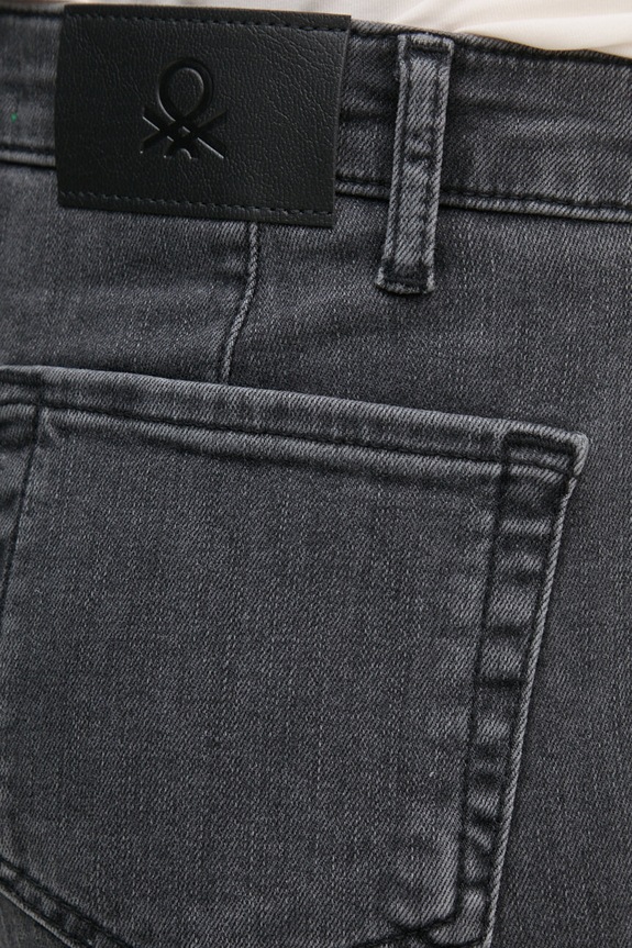 United Colors of Benetton jeansy czarny 4AC6574X5