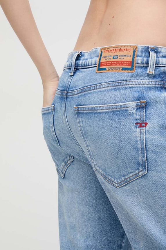 Diesel jeansy 2016 D-AIR A03618.09H53 niebieski