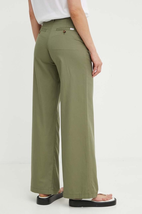 Hlače Levi's PLEATED WIDELEG zelena A7535