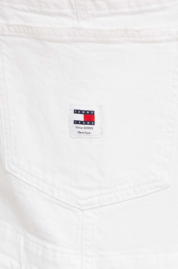 Tommy Jeans kantáros farmernadrág DW0DW17557 fehér