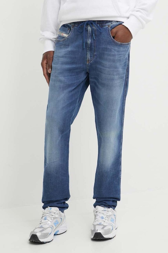 Diesel jeansy 2060 D-STRUKT JOGG niebieski A11881.068HY
