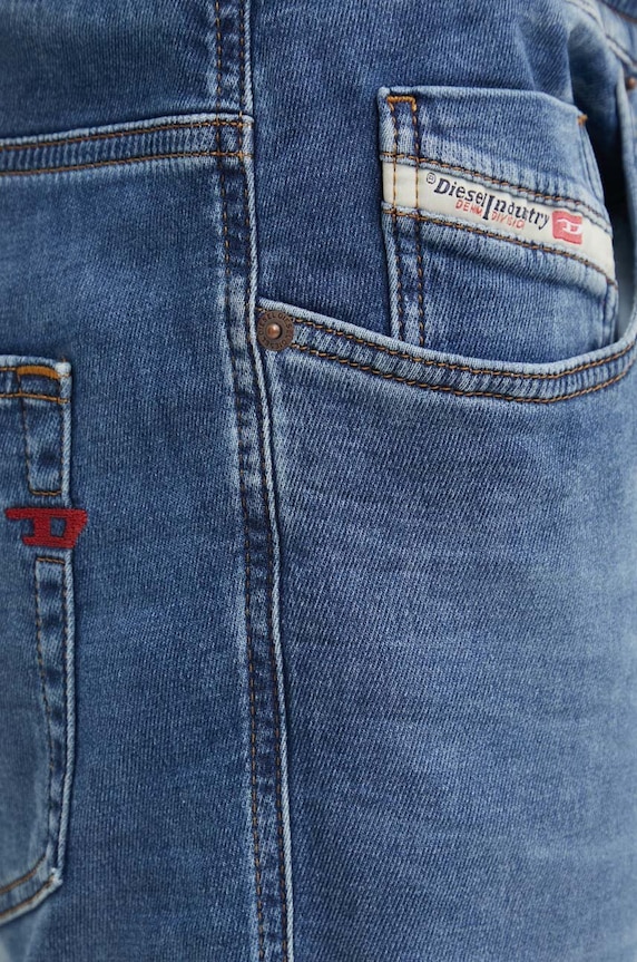 Diesel jeansy 2060 D-STRUKT JOGG niebieski A11881.068HY