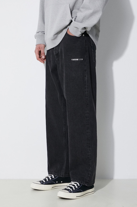 A Bathing Ape jeansy Metal Logo Pin Denim Pants czarny 1J80150053