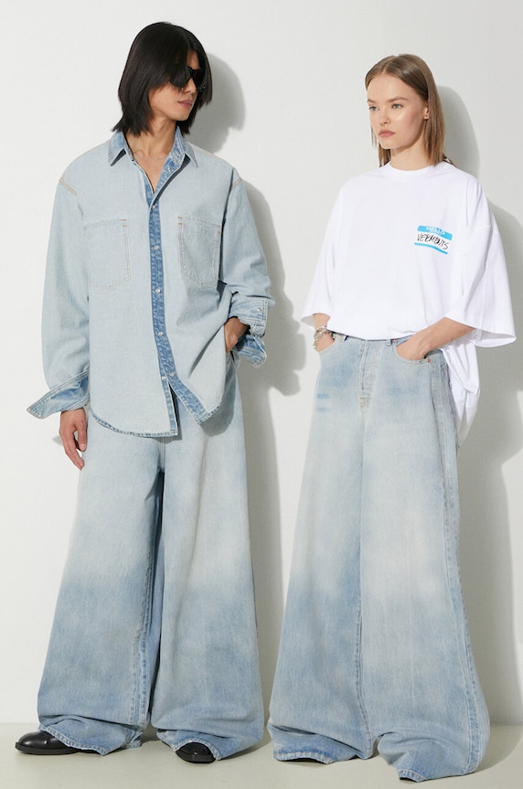 VETEMENTS jeans Big Shape Jeans blue UE64PA140N