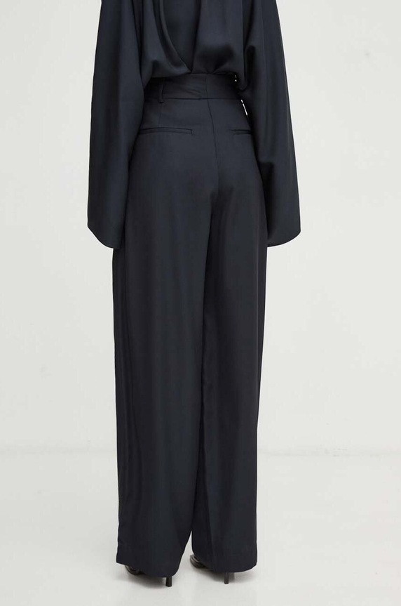 Oblečení Kalhoty By Malene Birger Q71875021Z černá