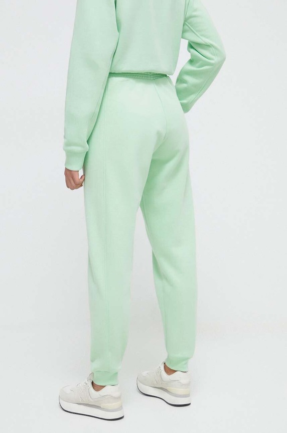 Odzież adidas spodnie dresowe IW1287 zielony