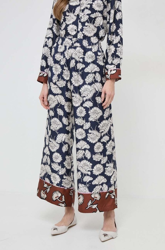 Hodvábne nohavice Weekend Max Mara 2415131111600 tmavomodrá SS24