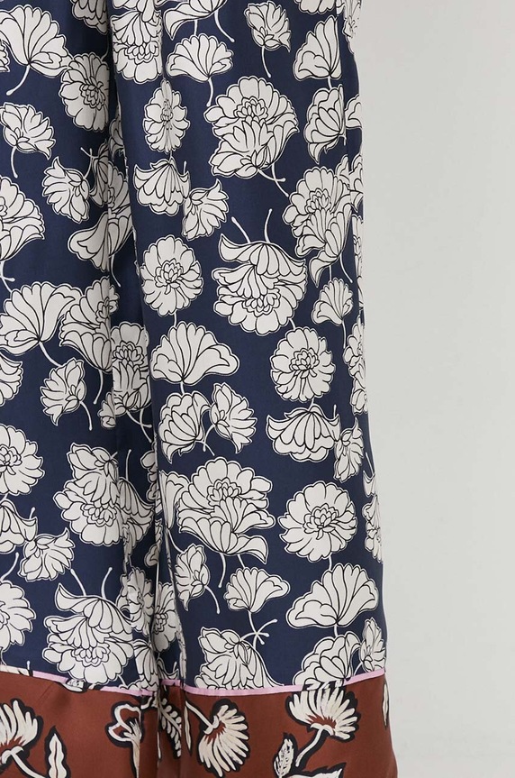 Hodvábne nohavice Weekend Max Mara tmavomodrá 2415131111600