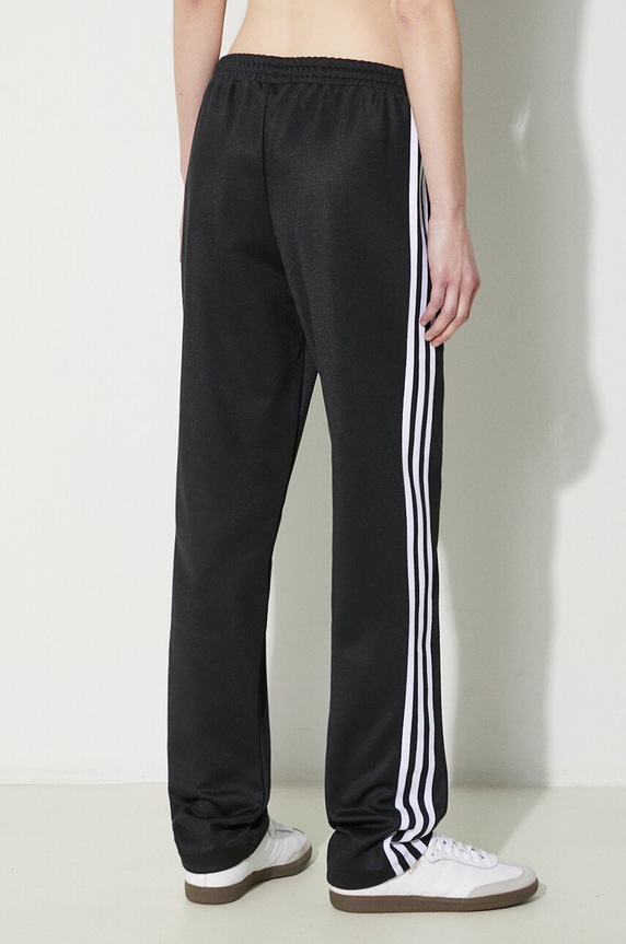 Одежда Спортивные штаны adidas Originals IU2521 чёрный