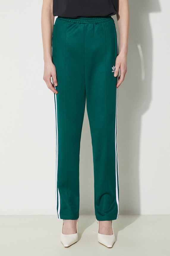 Abbigliamento adidas Originals joggers IP0628 verde