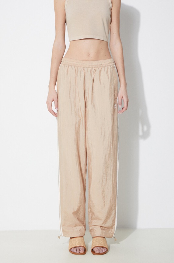 adidas Originals joggers applique beige IS1973
