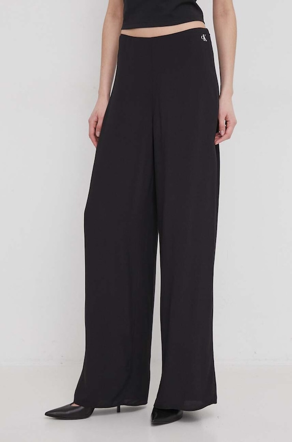 Nohavice Calvin Klein Jeans látka čierna J20J223321