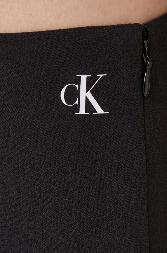 Nohavice Calvin Klein Jeans čierna J20J223321