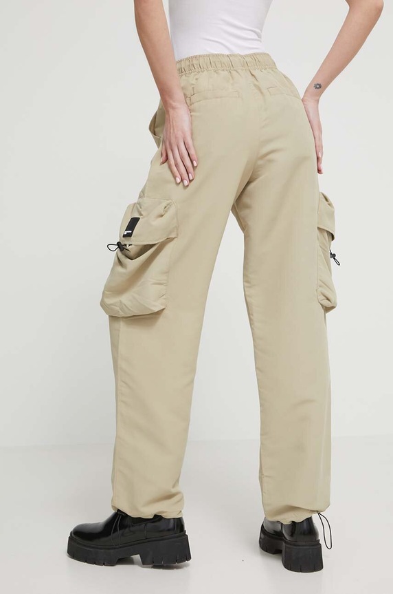 Одежда Спортивные штаны Karl Lagerfeld Jeans 241J1000 зелёный