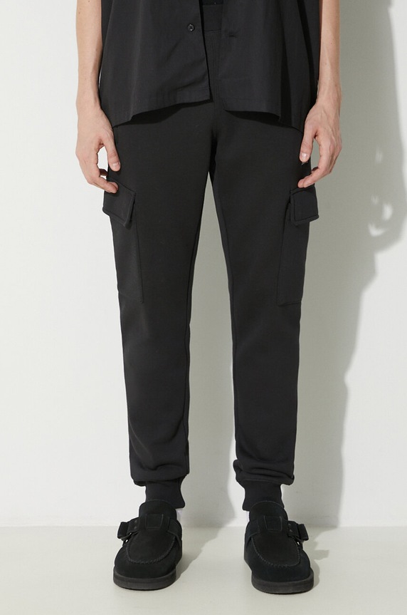 adidas Originals spodnie dresowe Trefoil Essentials Cargo Pants dzianina czarny IP2755