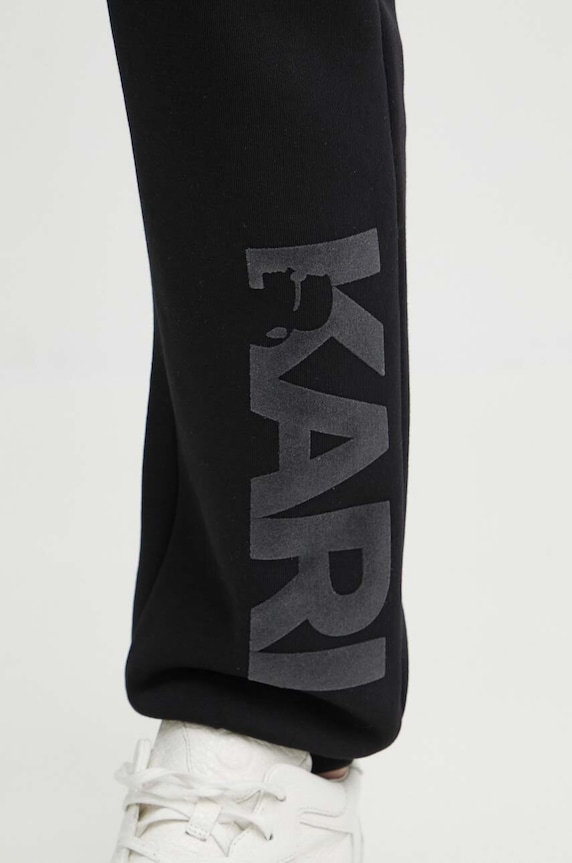 Tepláky Karl Lagerfeld černá 241M2101
