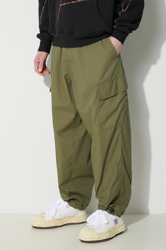 Universal Works trousers Loose Cargo Pant green 30143.OLIVE