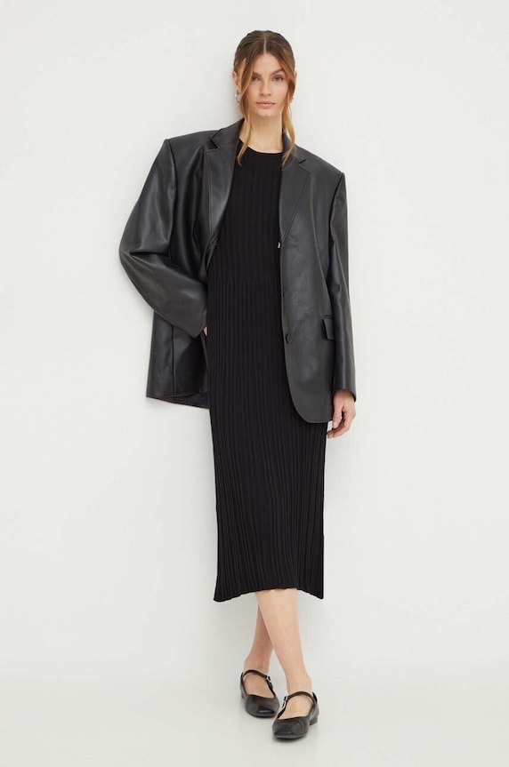 Šaty Weekend Max Mara 2415321011600 černá SS24