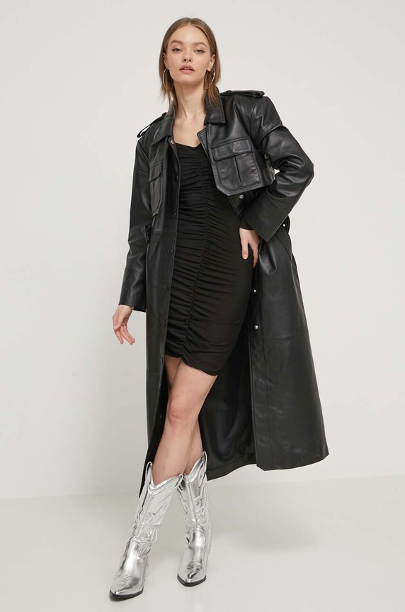 Tommy Jeans sukienka DW0DW17939 czarny SS24